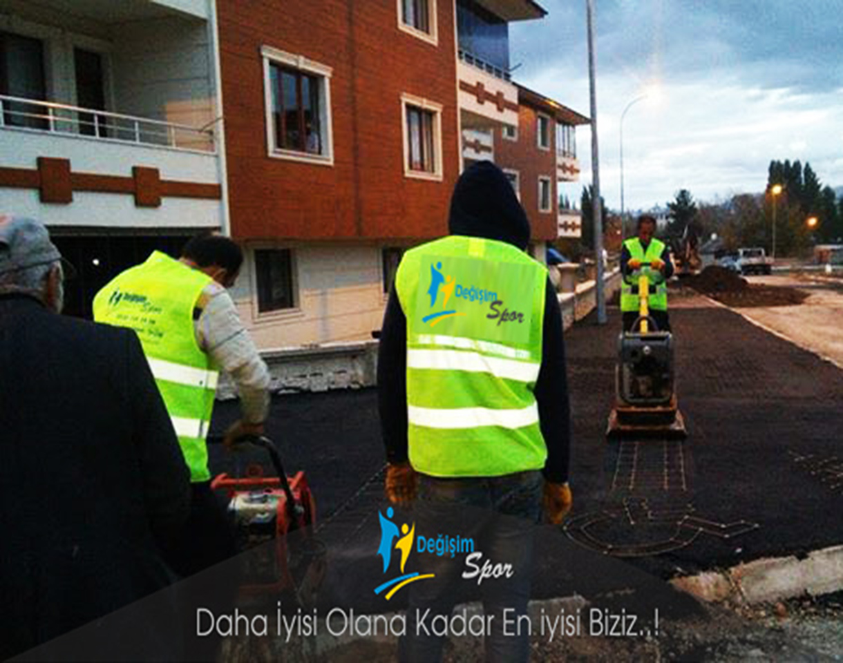 Desenli-Renkli Asfalt Kaplama 01